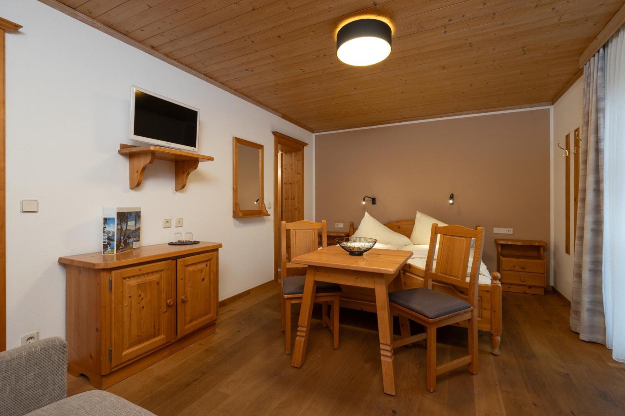 Hotel Moertbauerhof & Haus Fruehauf Seeboden Esterno foto