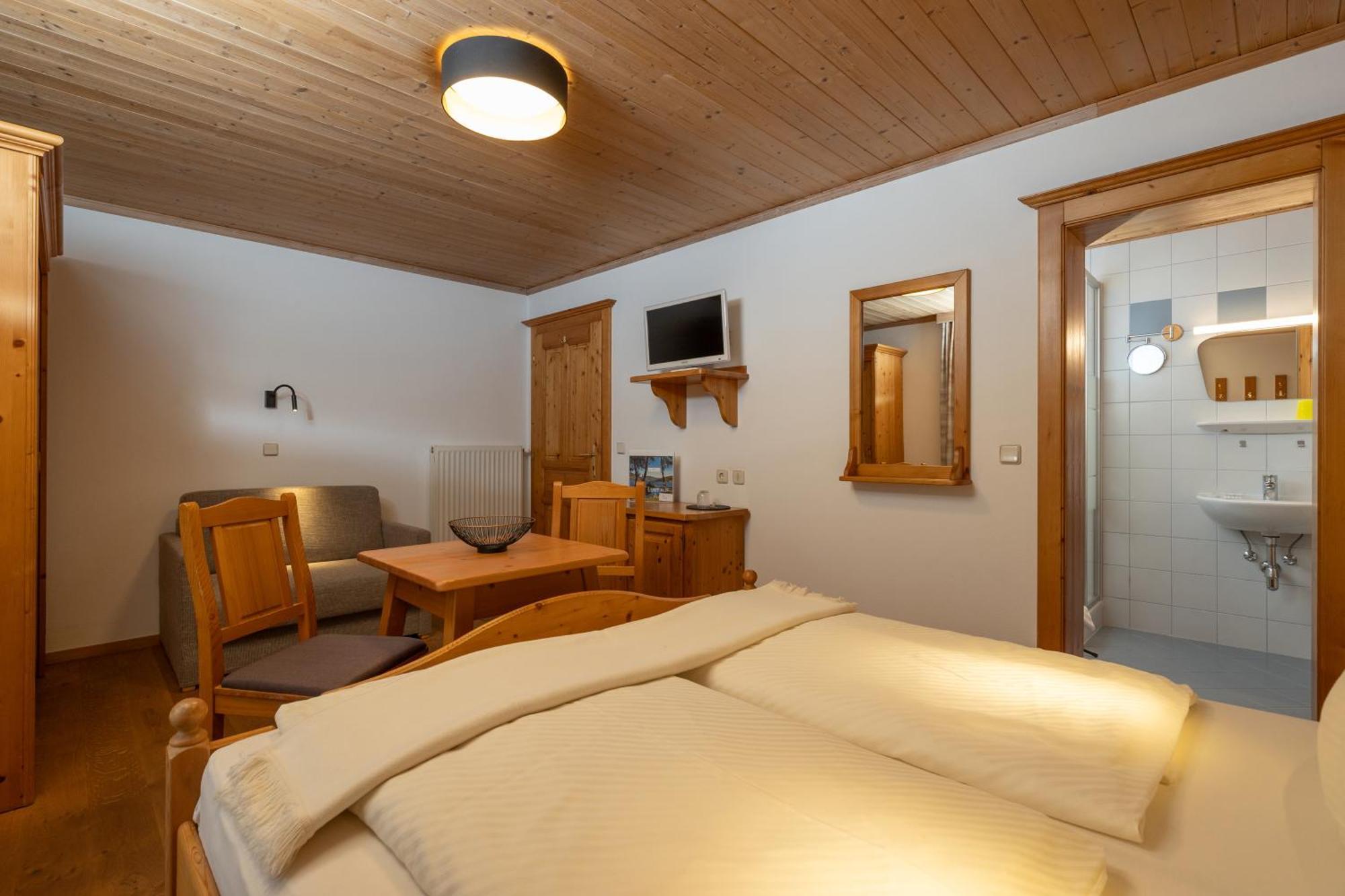 Hotel Moertbauerhof & Haus Fruehauf Seeboden Esterno foto